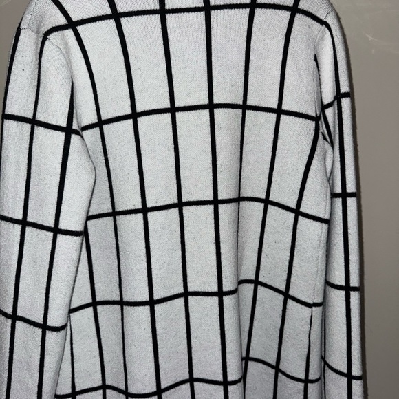 Nine West Black and White Checkered Cardigan, very warm, cozy - Picture 7 of 7